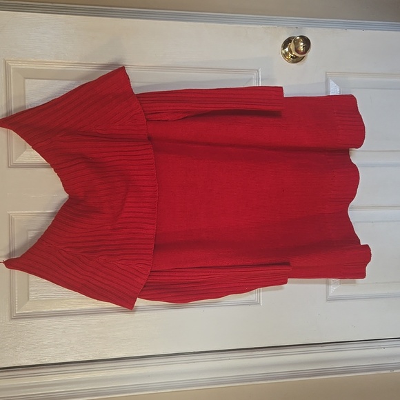 Off the shoulder sweater - Picture 4 of 8